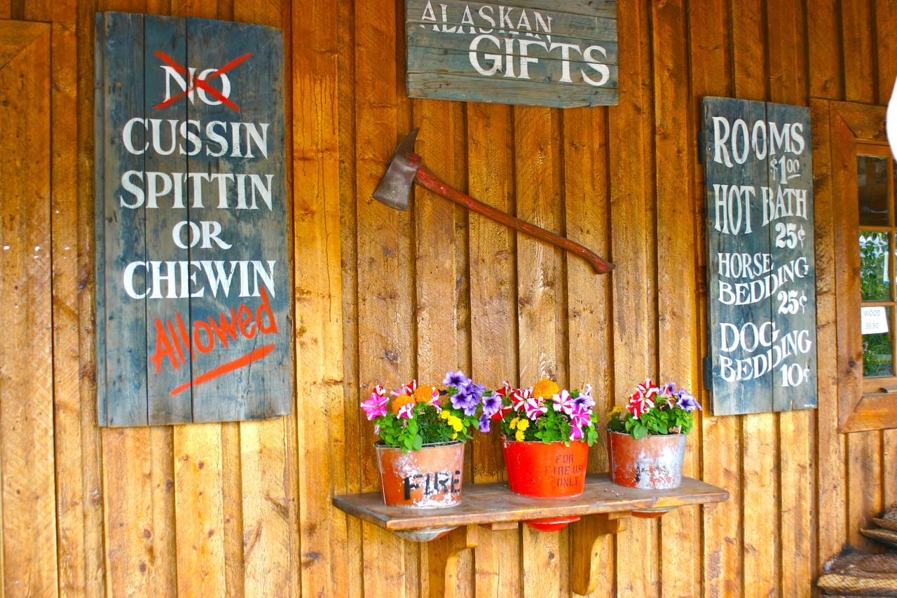 Denali Grizzly Bear Resort Denali Park Exterior foto